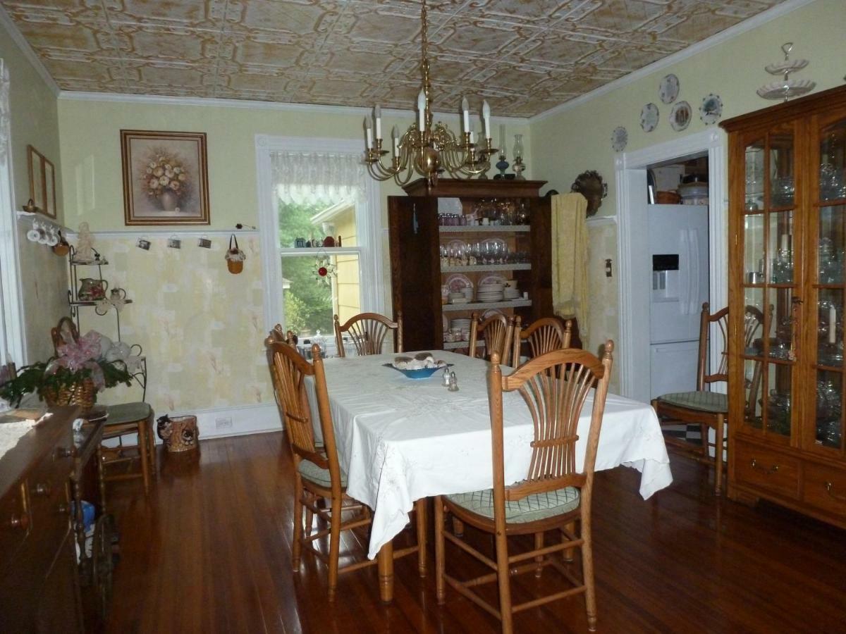 Back Inn Time B&B Kilmarnock 外观 照片